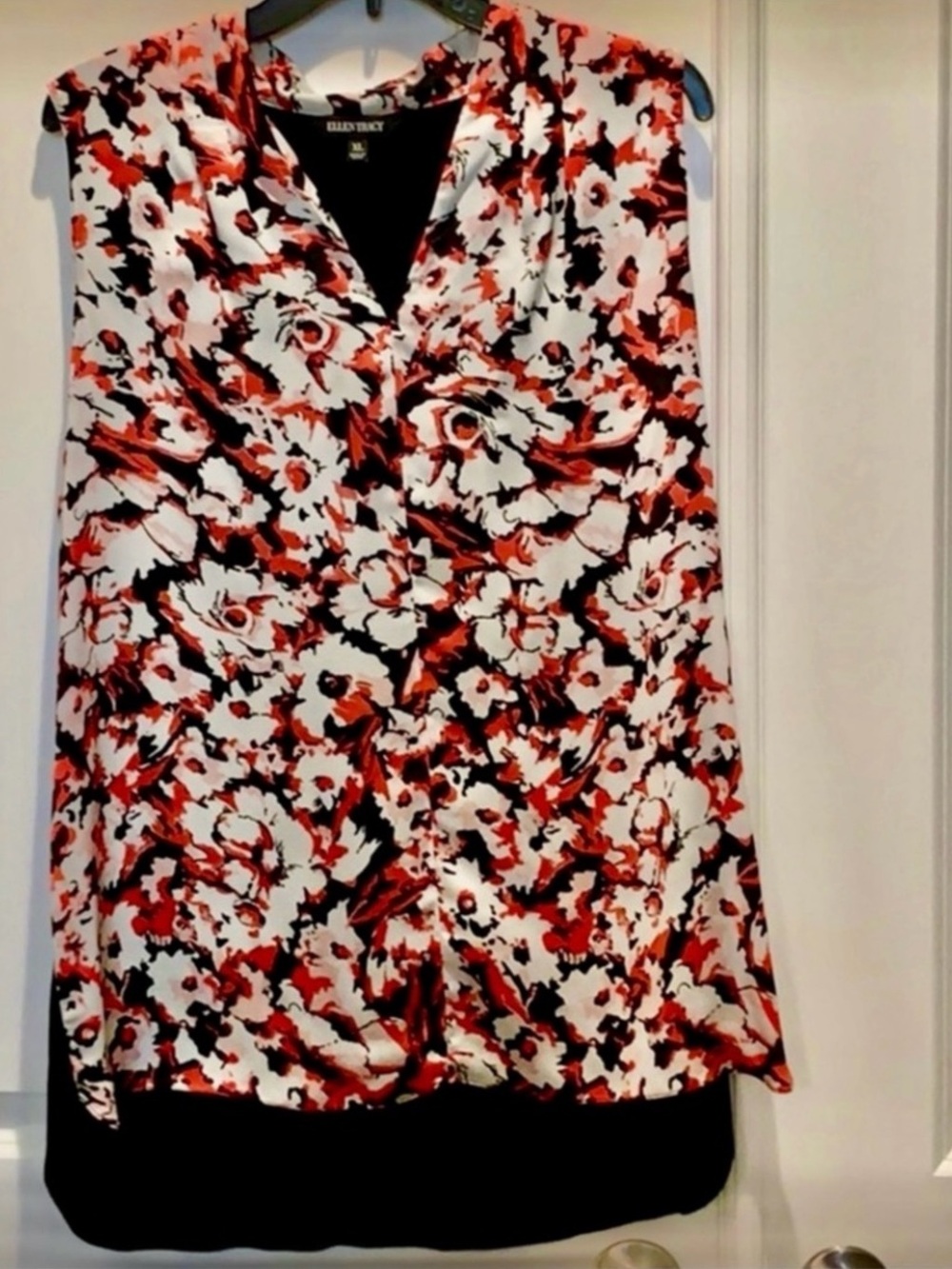 Beautiful Ellen Tracy Size XL Blouse